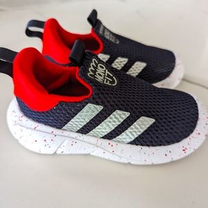 Adidas toddler monofit slip on sneakers